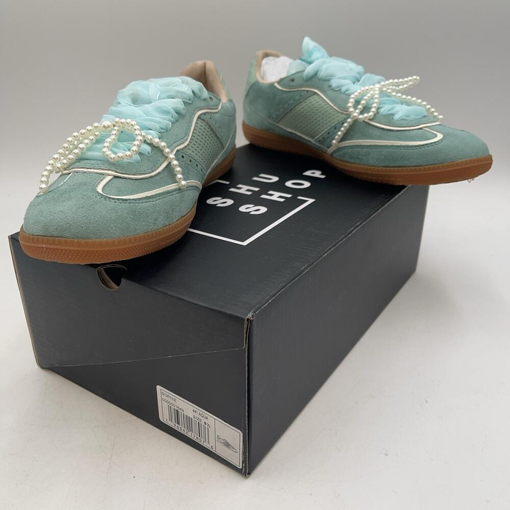 Aqua Suede Pearl Beaded Shoes Womens Low Top Casual Sneakers Sophie Size 8.5